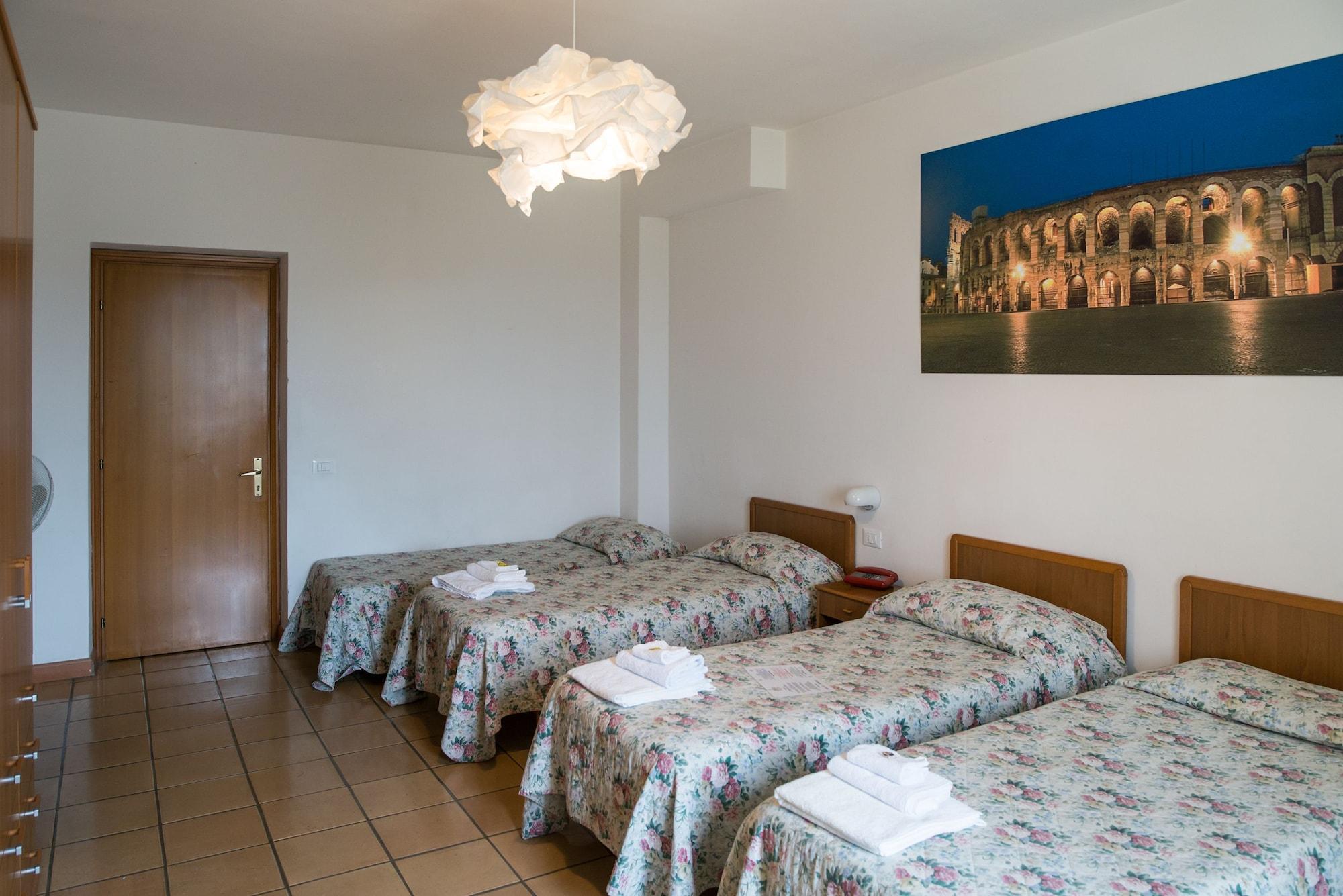 אסיסי Albergo Ancajani מראה חיצוני תמונה