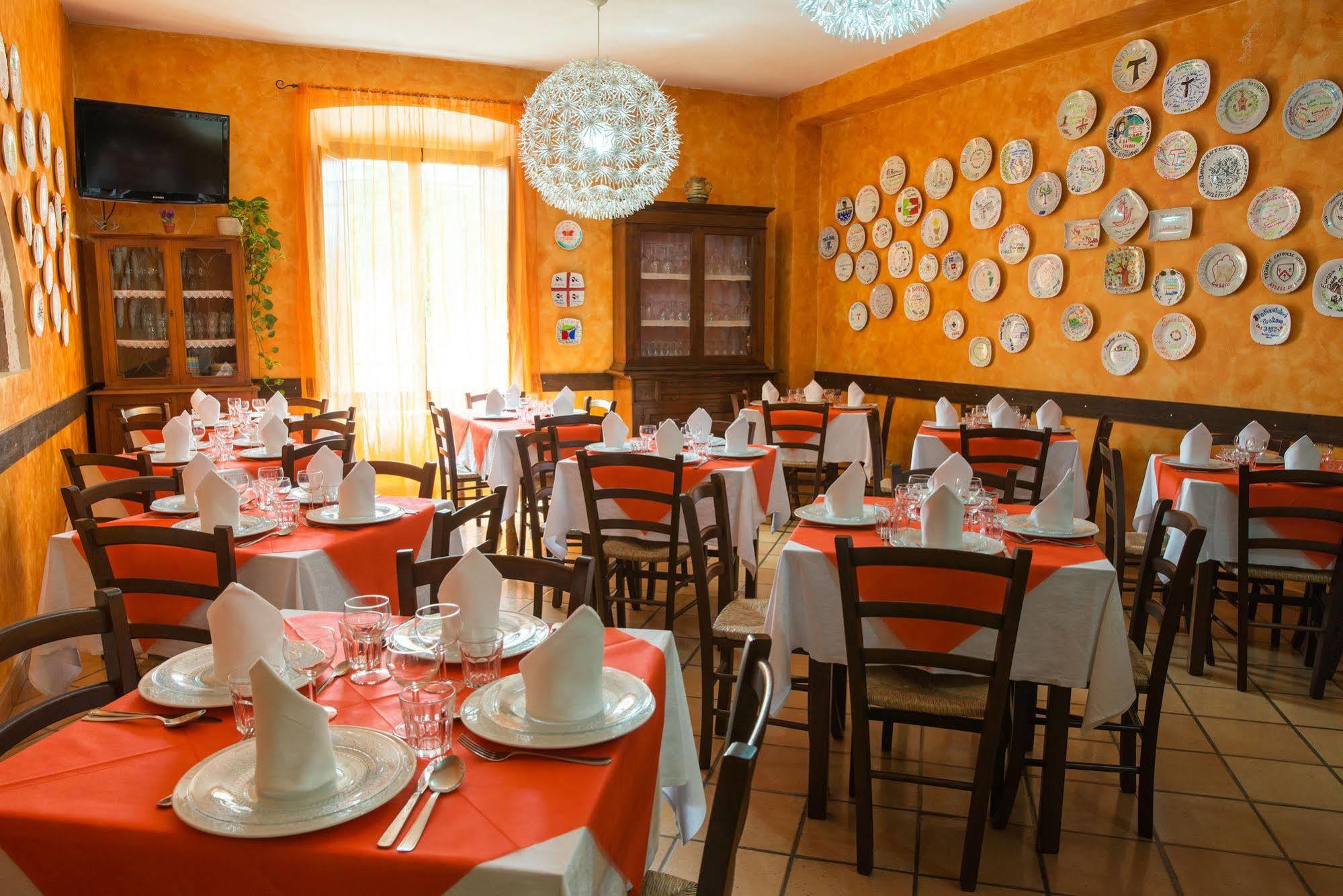 אסיסי Albergo Ancajani מראה חיצוני תמונה